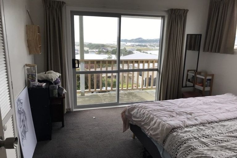 Photo of property in 4/7 Rangitane Street, Maupuia, Wellington, 6022