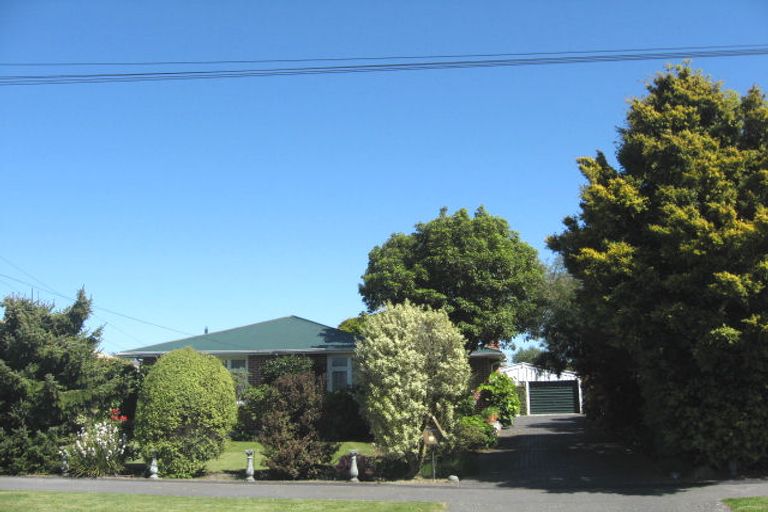 Photo of property in 29 Wilton Crescent, Bishopdale, Christchurch, 8053