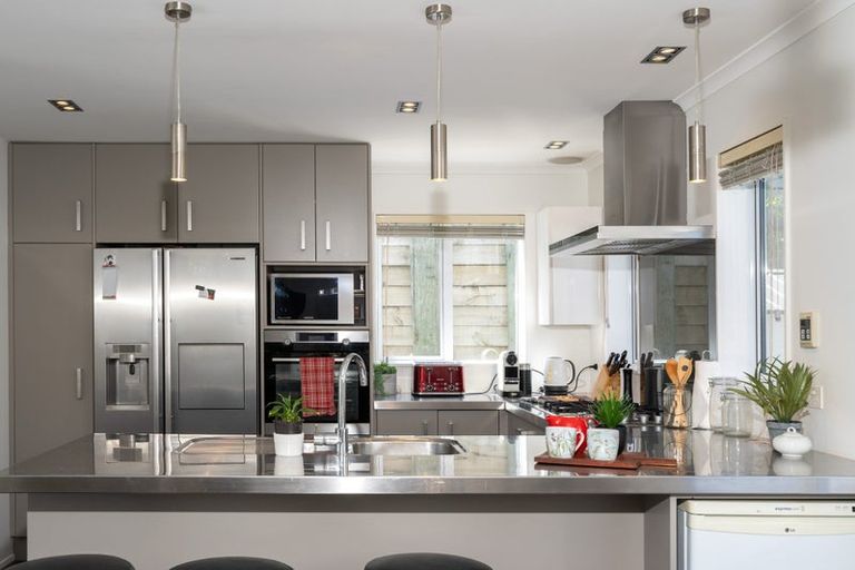 Photo of property in 64 Woodridge Drive, Woodridge, Wellington, 6037