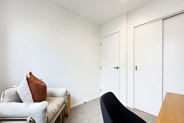 Photo of property in 79 Ngae Place, Mangere East, Auckland, 2024