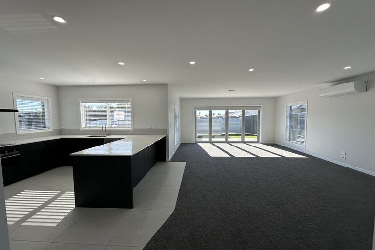 Photo of property in 6 George Yee Place, Taradale, Napier, 4112