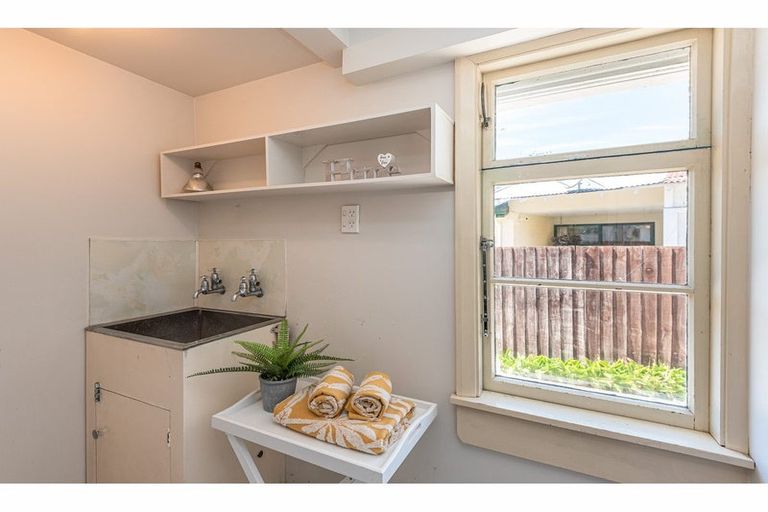 Photo of property in 593 Ferry Road, Woolston, Christchurch, 8023