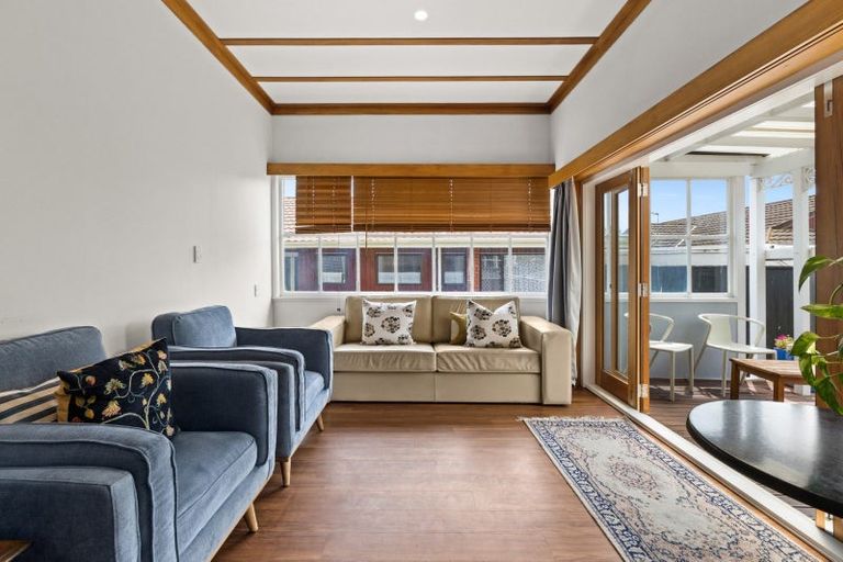 Photo of property in 89 Georges Drive, Napier South, Napier, 4110