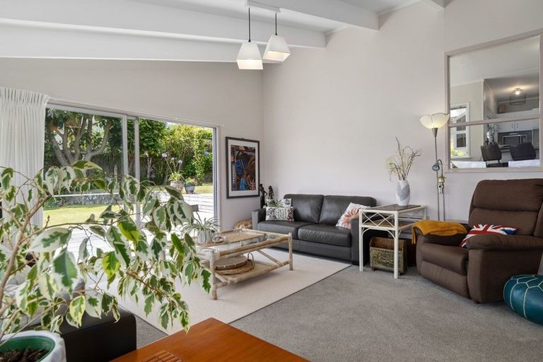 Photo of property in 24 Sherwood Street, Bellevue, Tauranga, 3110