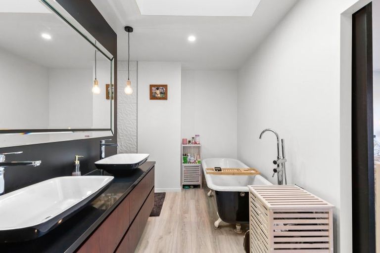 Photo of property in 59 Stratford Drive, Mount Pisa, Cromwell, 9383