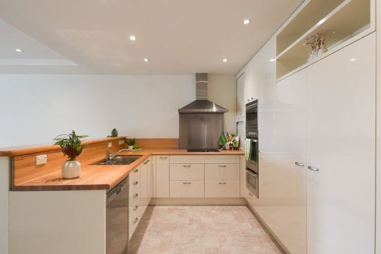 Photo of property in 1152 Whakaue Street, Rotorua, 3010