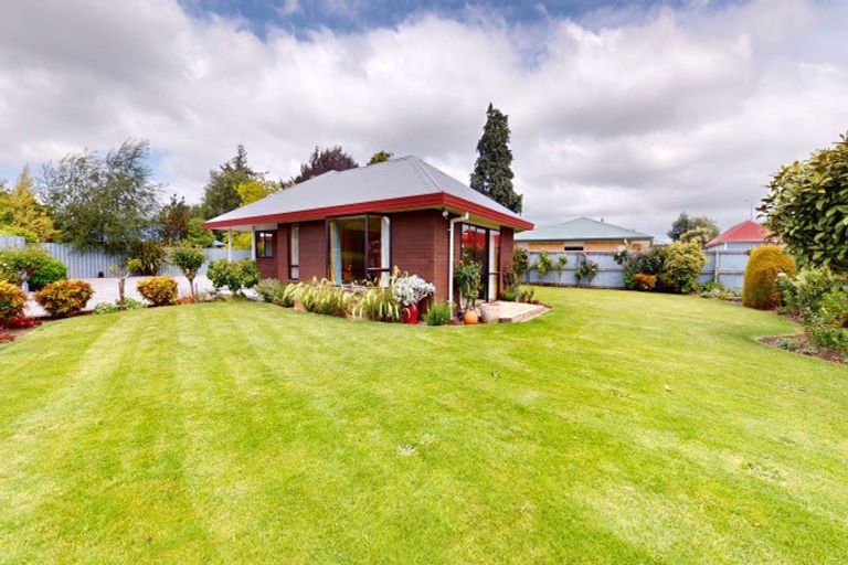 Photo of property in 52 Cridland Street, Rakaia, 7710