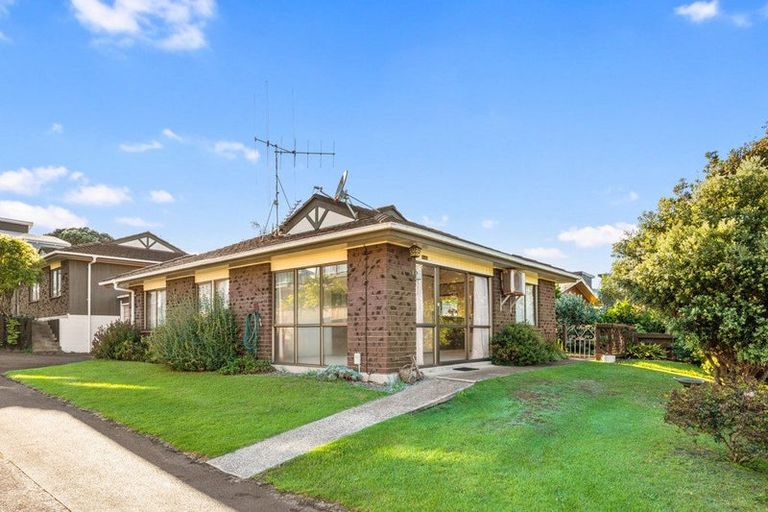 Photo of property in 353a Oceanbeach Road, Mount Maunganui, 3116