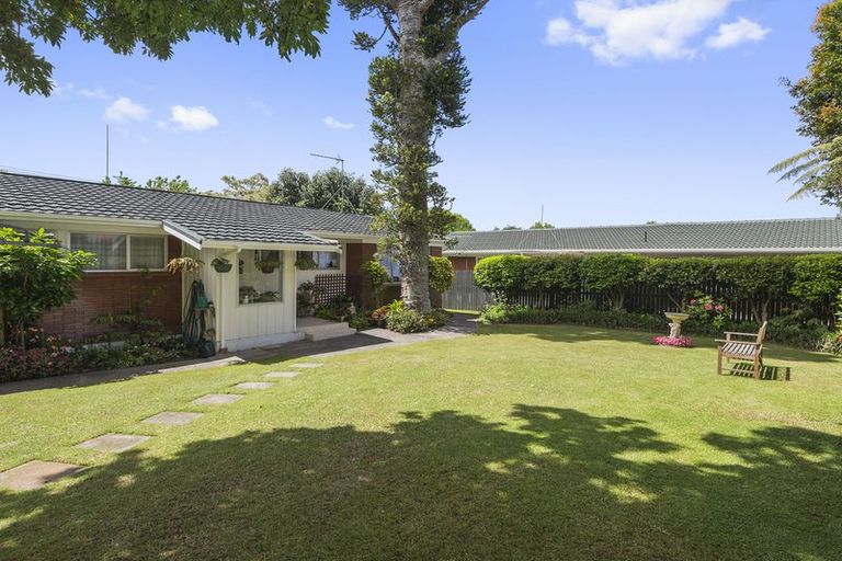 Photo of property in 31 Butterworth Avenue, Opaheke, Papakura, 2113