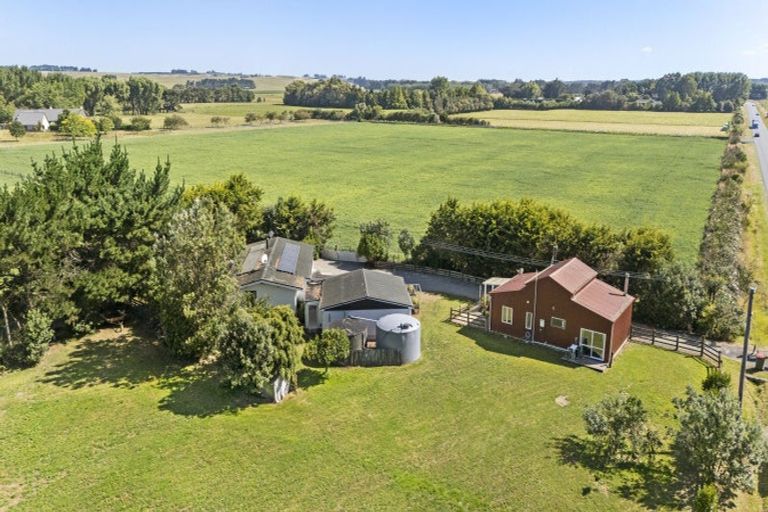 Photo of property in 118 Green Road, Awahuri, Palmerston North, 4476