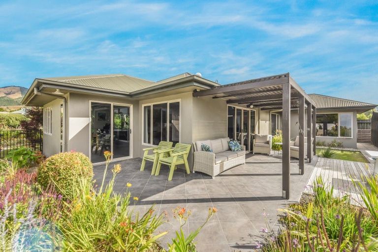 Photo of property in 2 Heritage Crescent, Richmond, 7020