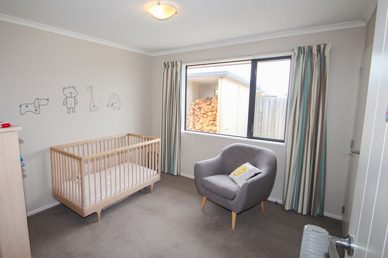 Photo of property in 14 Mcmullan Place, Oamaru North, Oamaru, 9400