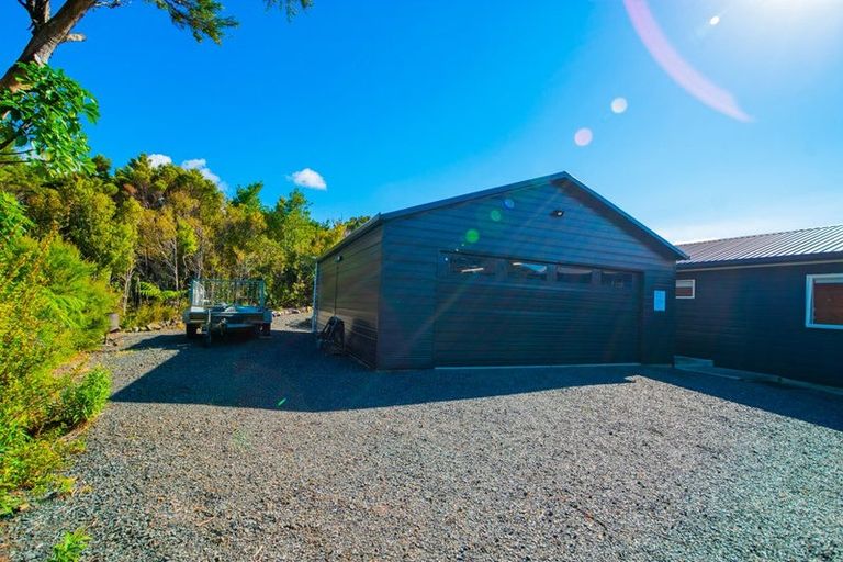 Photo of property in 473e Tuateawa Road, Tuateawa, Coromandel, 3583