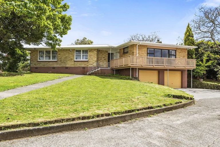 Photo of property in 14 Gills Avenue, Papakura, 2110