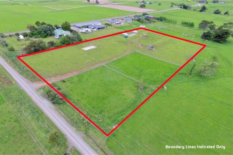 Photo of property in 98 Konini Street, Tokomaru, Palmerston North, 4474