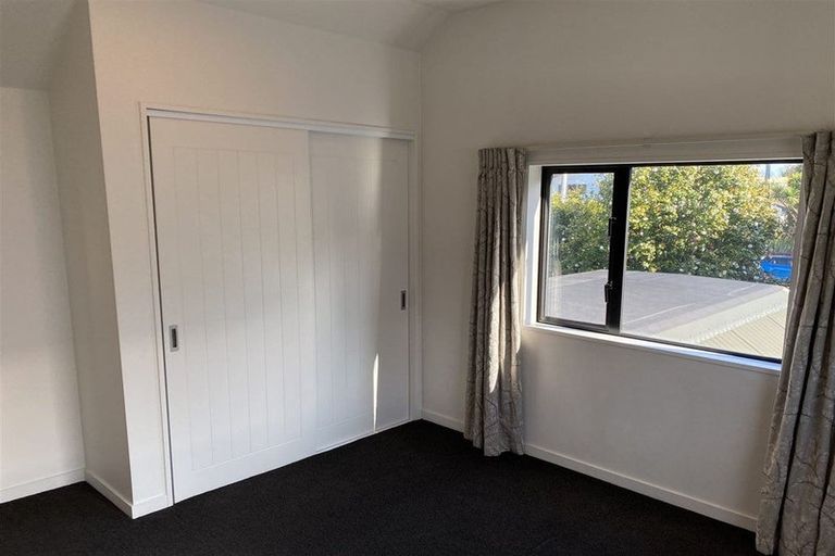 Photo of property in 82 Springfield Road, St Albans, Christchurch, 8014