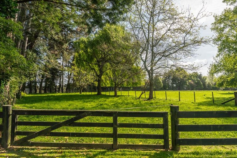 Photo of property in 2347 Kakaramea Road, Whatawhata, Hamilton, 3290