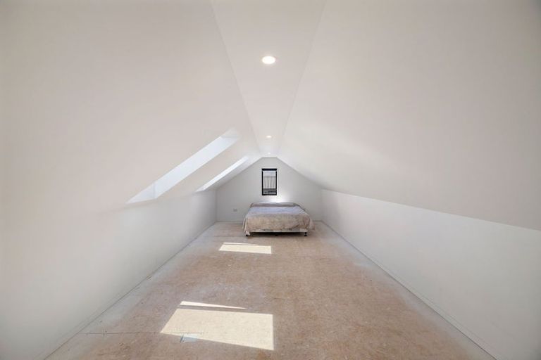 Photo of property in 14 Mount Nicholas Avenue, Wanaka, 9305