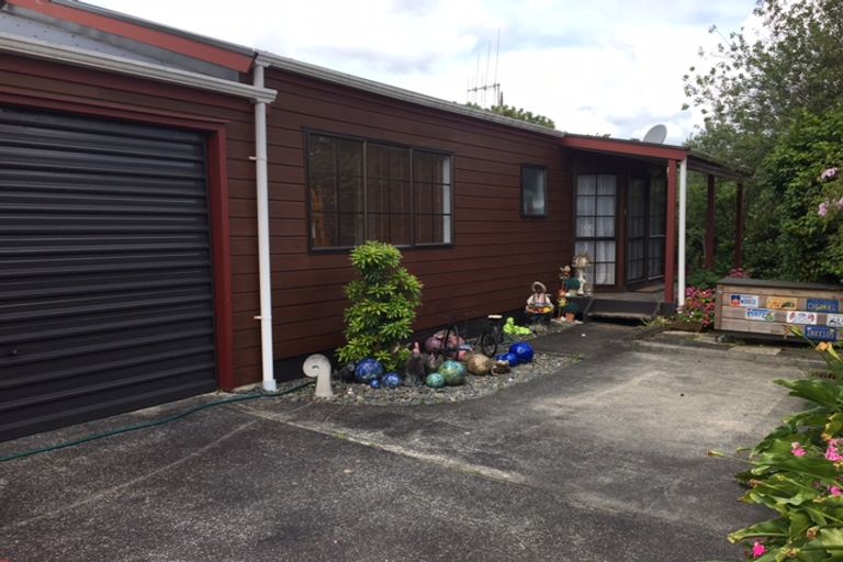 Photo of property in 25 Second Avenue, Avenues, Whangarei, 0110