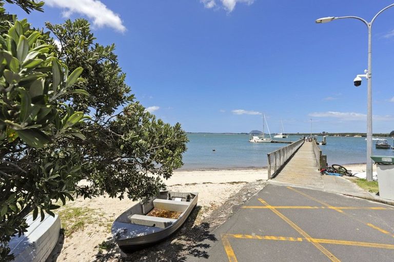 Photo of property in 27 Tory Way, Omokoroa, 3114