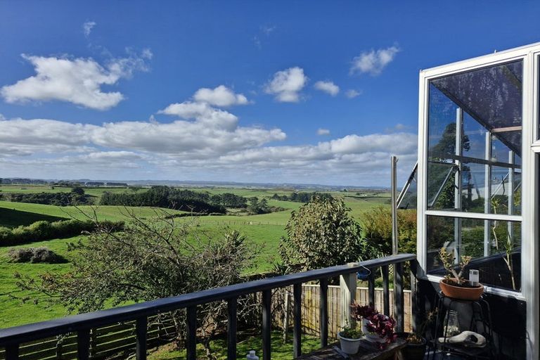 Photo of property in 4 Ropata Street, Hawera, 4610