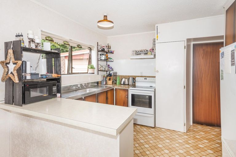 Photo of property in 111b Wellington Street, Pukekohe, 2120