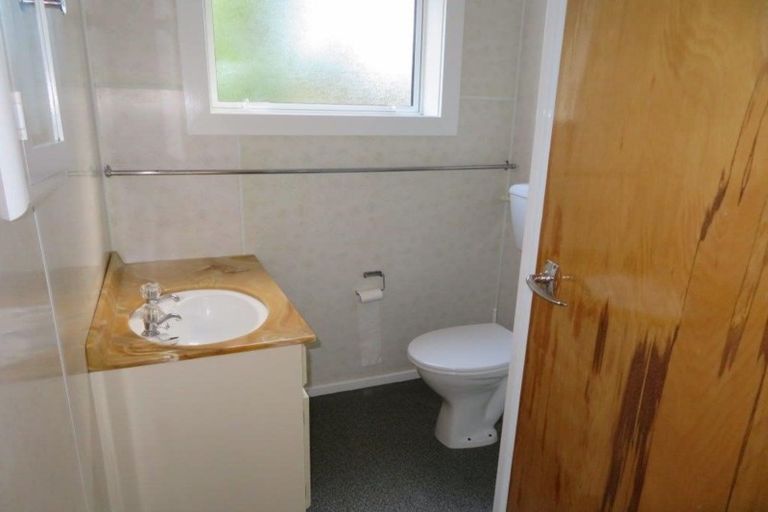 Photo of property in 120 Kings Crescent, Hutt Central, Lower Hutt, 5010