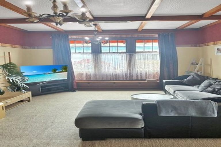 Photo of property in 67 Gordon Street, Dannevirke, 4930