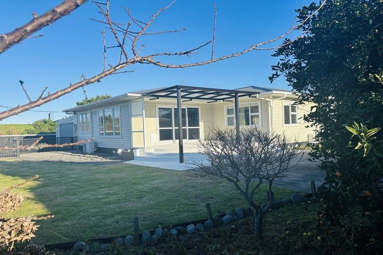 Photo of property in 5 Grey Street, Waitara, 4320