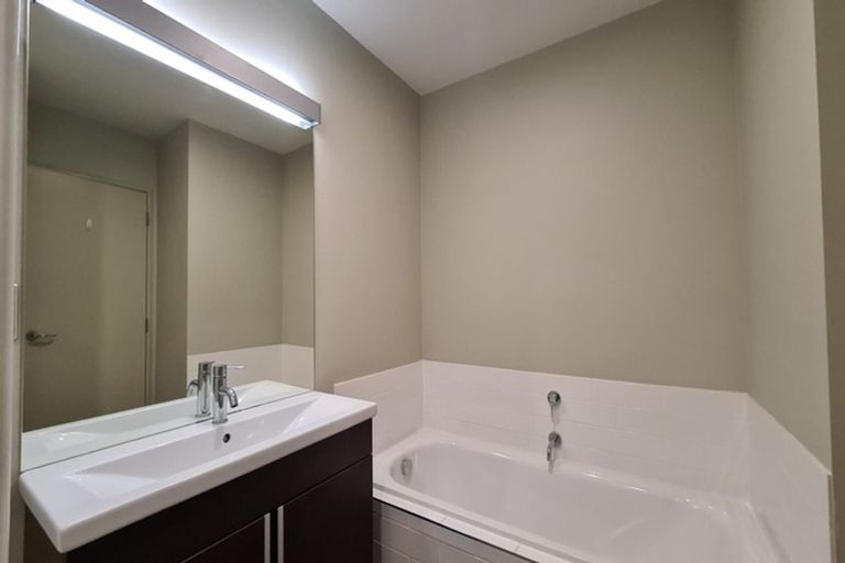 Photo of property in The Altair, 49/120 Rintoul Street, Newtown, Wellington, 6021