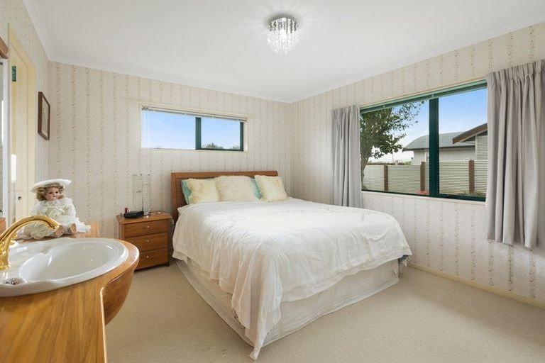 Photo of property in 26 Buchanan Street, Paeroa, 3600