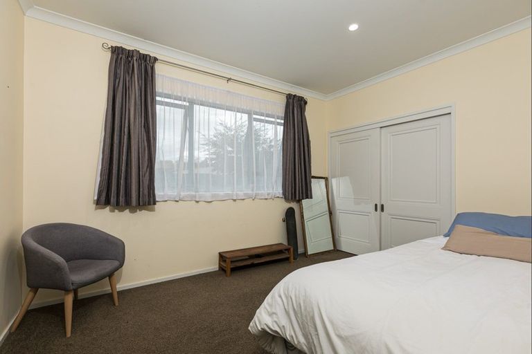 Photo of property in 44 Mcgreevy Street, Waipawa, 4210