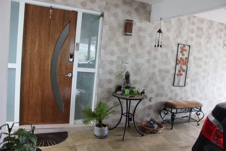 Photo of property in 1/97a Nile Road, Milford, Auckland, 0620