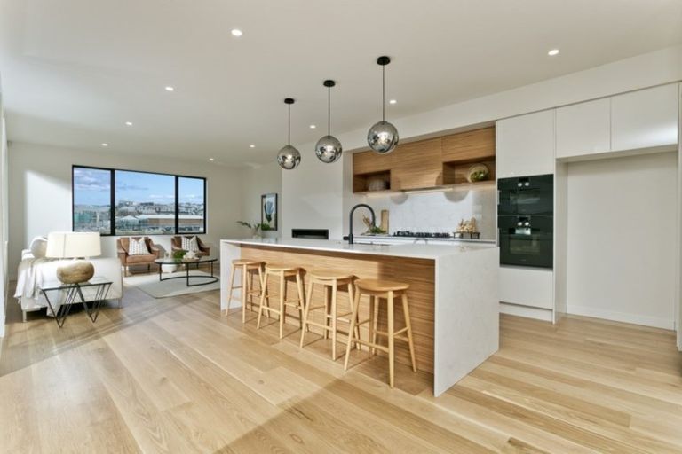 Photo of property in 9 Keel Street, Long Bay, Auckland, 0630