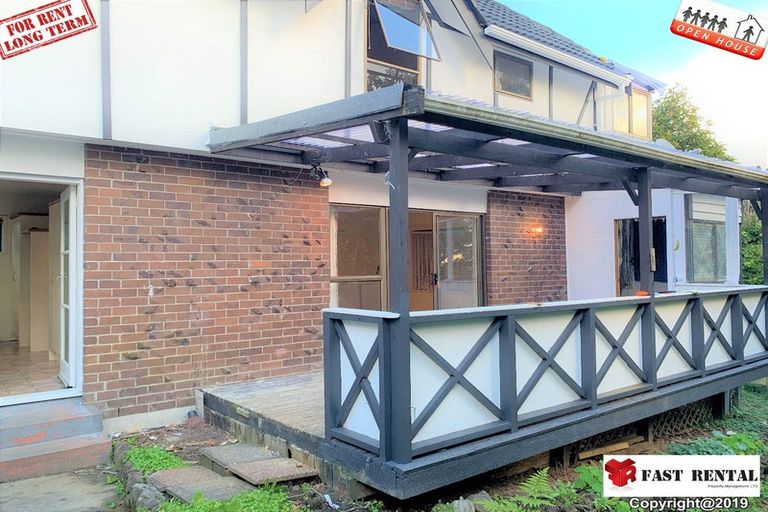 Photo of property in 2/46 Tree View Avenue, Glenfield, Auckland, 0629