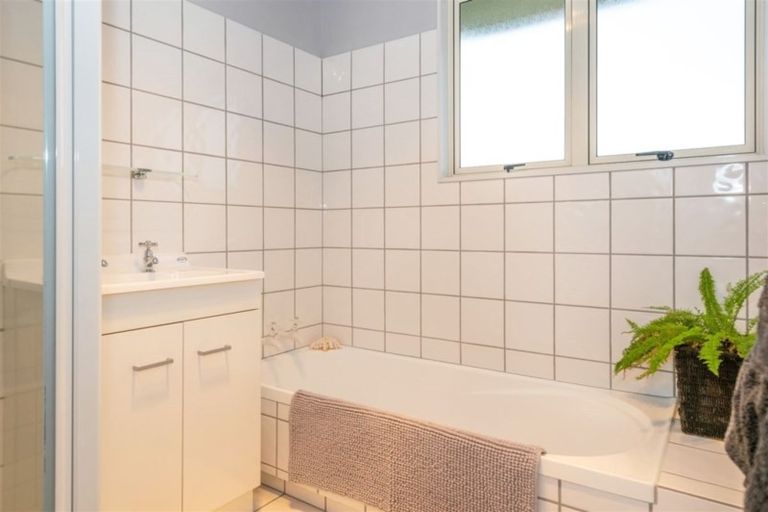 Photo of property in 1/28 Lakings Road, Springlands, Blenheim, 7201