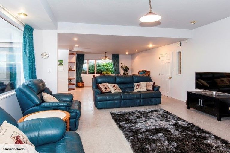 Photo of property in 265 Major Hornbrook Road, Mount Pleasant, Christchurch, 8081