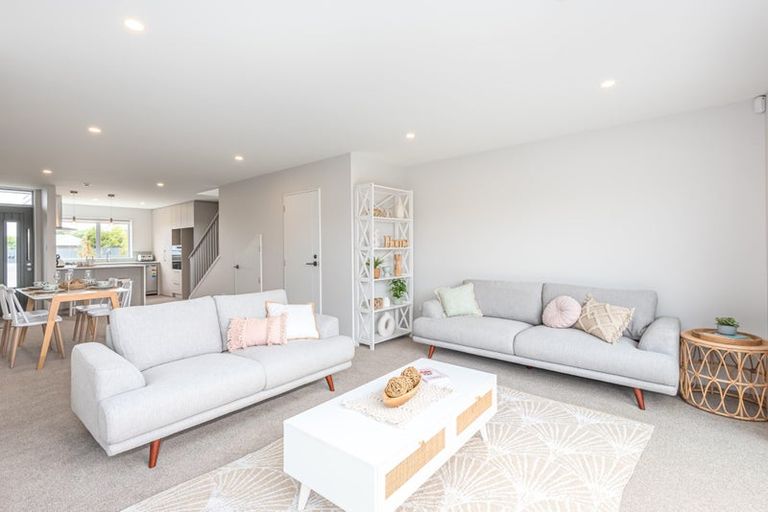 Photo of property in 9 Kakapo Lane, Redwood, Christchurch, 8051