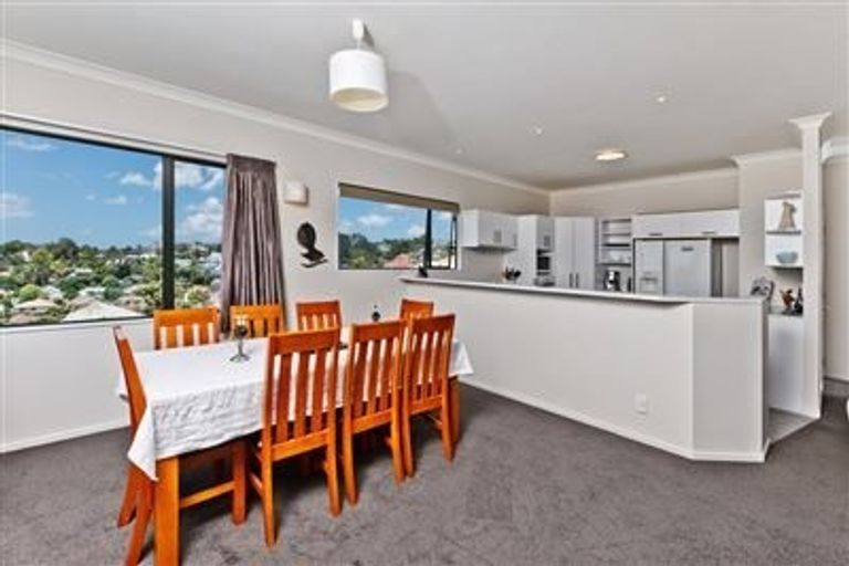 Photo of property in 9 Wentwood Place, Torbay, Auckland, 0630