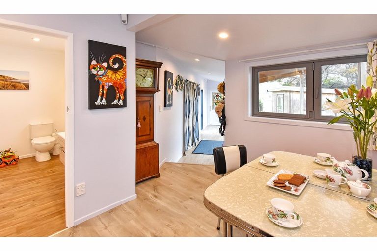 Photo of property in 14 Cordyline Road, Port Waikato, Tuakau, 2695