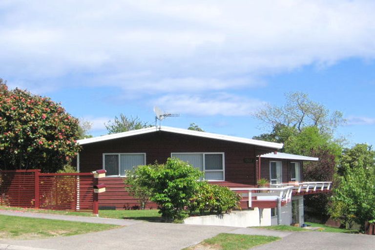 Photo of property in 1/19 Kurupae Road, Hilltop, Taupo, 3330
