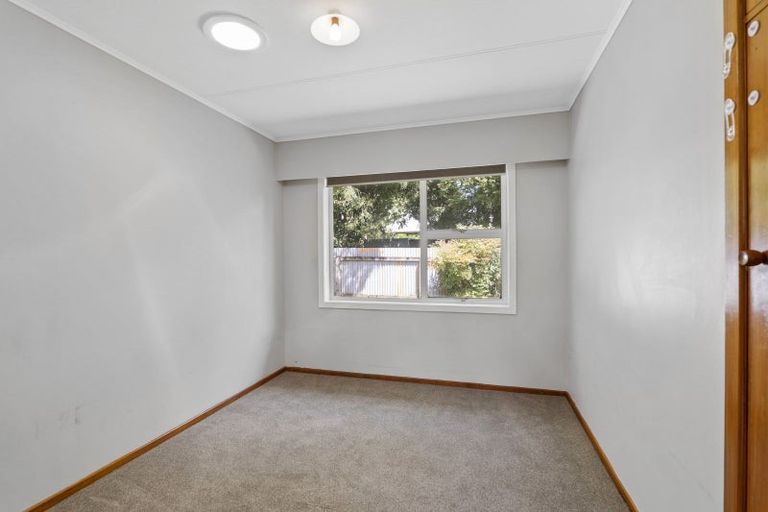 Photo of property in 9 Tawa Street, Inglewood, 4330