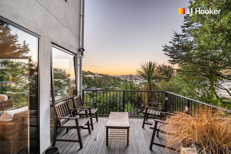 Photo of property in 11 Glengyle Street, Vauxhall, Dunedin, 9013