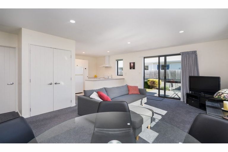 Photo of property in 2/50 Koromiko Street, Saint Martins, Christchurch, 8022