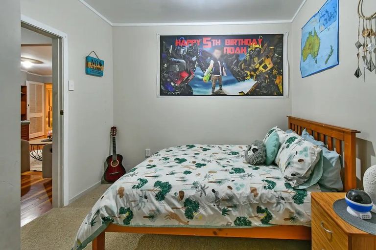 Photo of property in 1/9 Hazards Road, Weymouth, Auckland, 2103