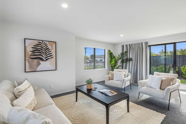 Photo of property in 1/214 Barrington Street, Somerfield, Christchurch, 8024