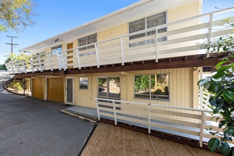 Photo of property in 39 Forest Lake Road, Forest Lake, Hamilton, 3200