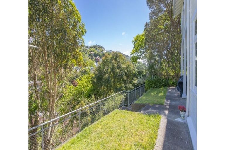 Photo of property in 150 Upland Road, Kelburn, Wellington, 6012