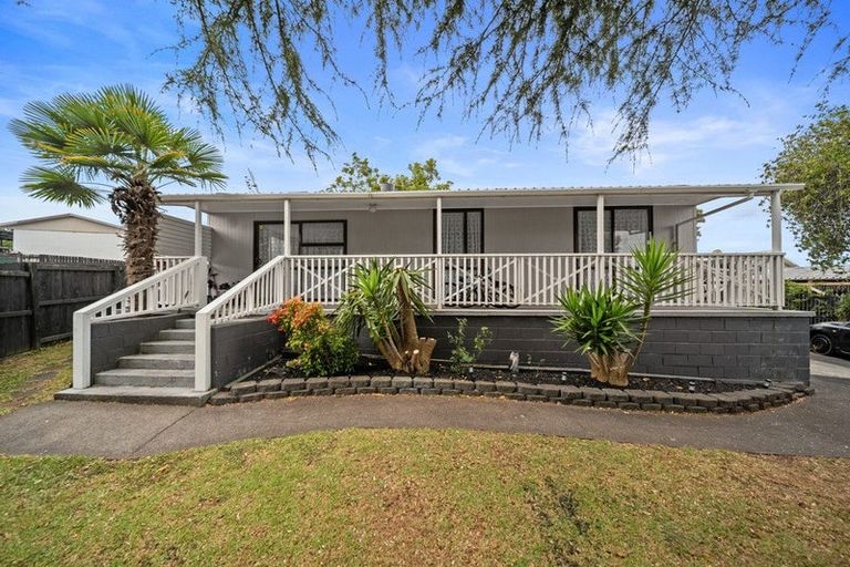 Photo of property in 1/19 Nearco Street, Randwick Park, Auckland, 2105