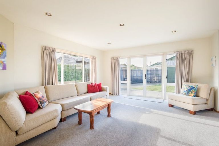 Photo of property in 1/85 Nottingham Avenue, Halswell, Christchurch, 8025